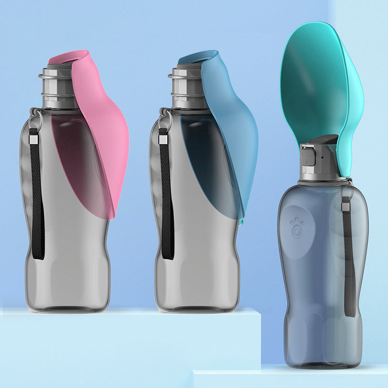 Three colour options for the 800 ml portable dog water bottle
